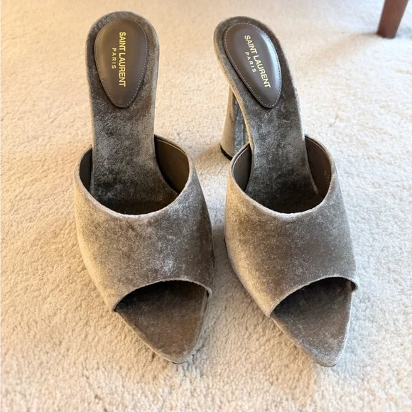 Saint Laurent Women's Velvet Metallic Silver Mules - Picture 2 of 4